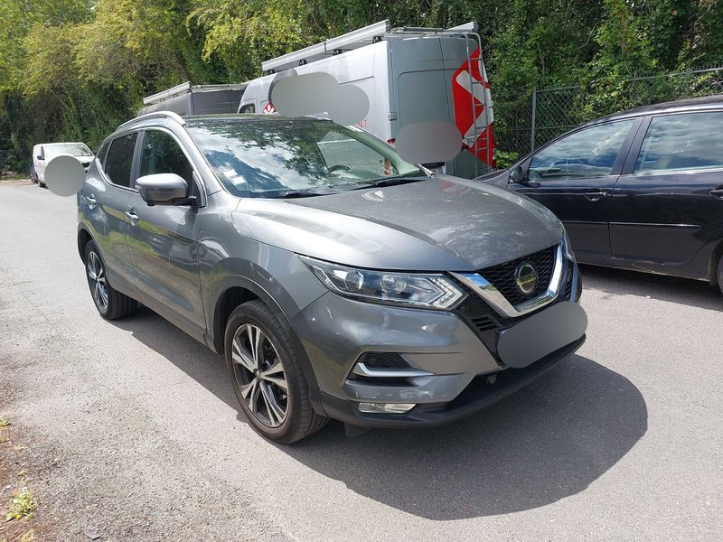 Nissan Qashqai 1.5 dCi N-Connecta — zdjęcie 6
