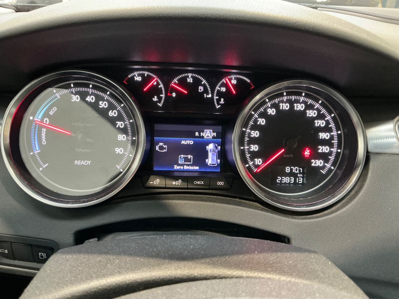 Peugeot 508 2.0 HDi Hybrid4 RXH — zdjęcie 13