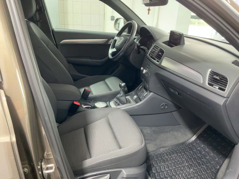 Audi Q3 2.0 TDI Design 2016 – снимка 17