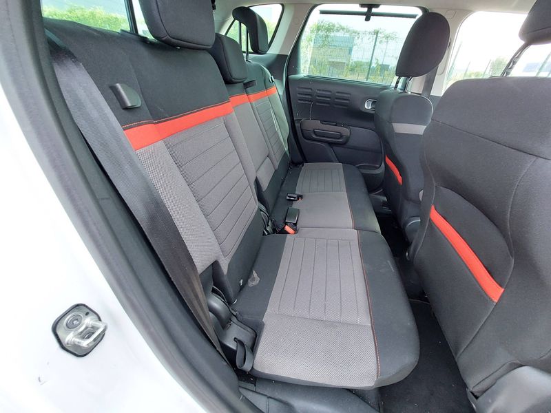 Citroen C3 Aircross 1.2 PureTech Shine — zdjęcie 14