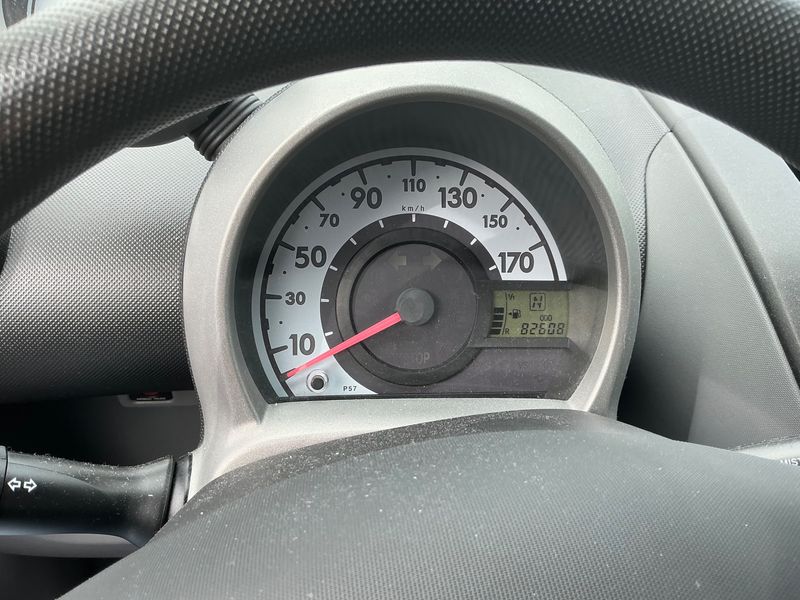 Peugeot 107 1.0 Filou — zdjęcie 4
