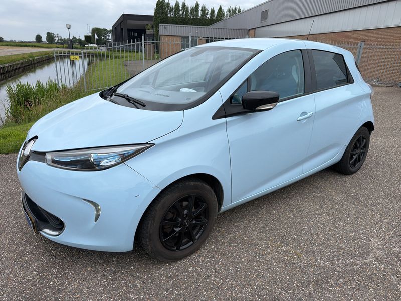 Renault Zoe electric drive 43 kW Life — zdjęcie 16