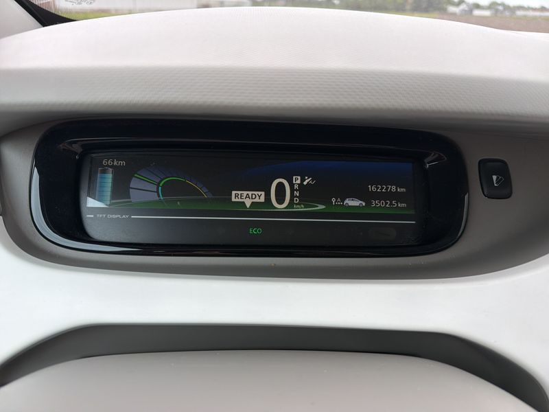Renault Zoe electric drive 43 kW Life — zdjęcie 12