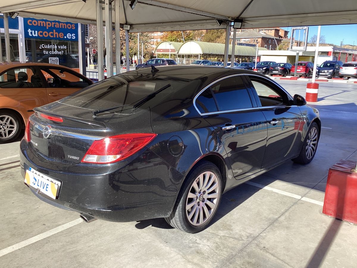 Opel Insignia 1.6 Turbo Cosmo