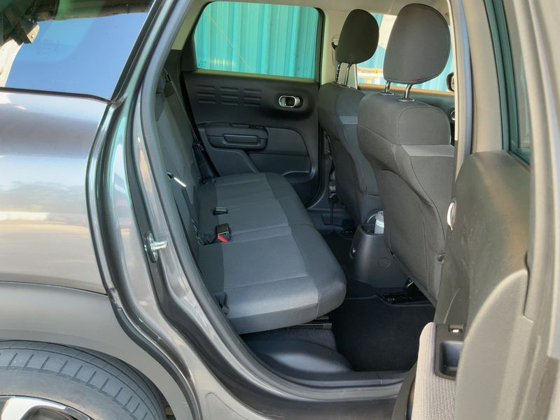 Citroen C3 Aircross 1.2 PureTech Shine — zdjęcie 14