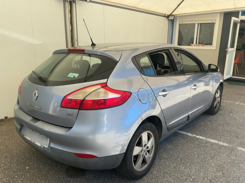 Renault Megane 1.5 dCi Dynamique — zdjęcie 6