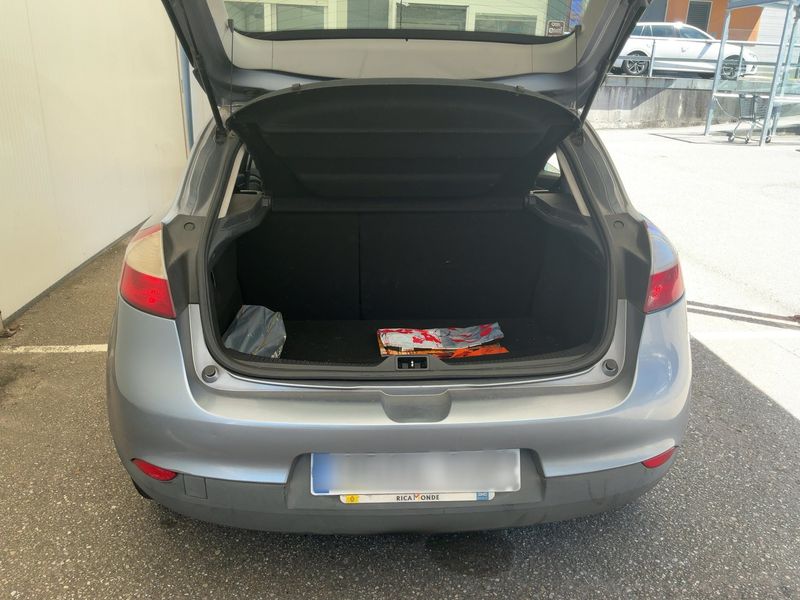 Renault Megane 1.5 dCi Dynamique — zdjęcie 10