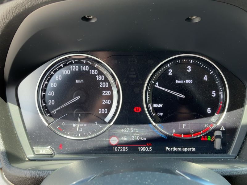 BMW X1 sDrive 16d xLine — zdjęcie 13