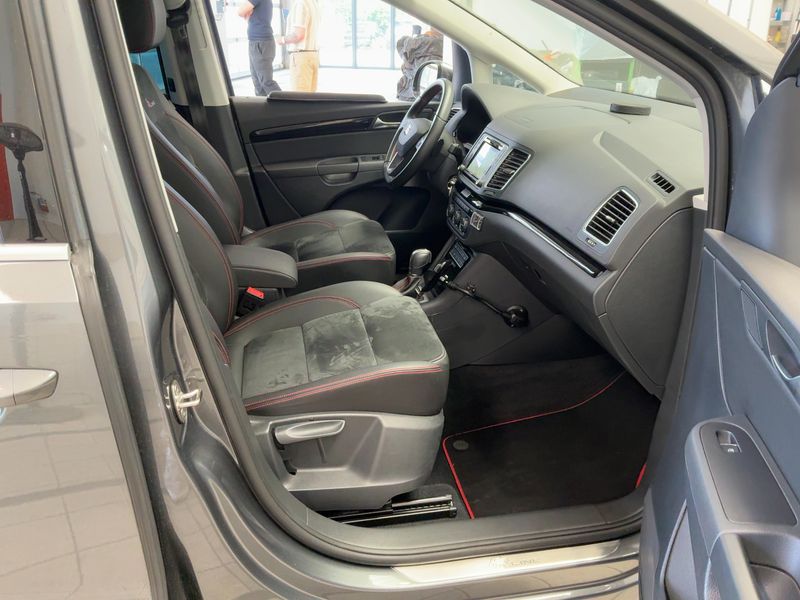 Seat Alhambra 2.0 TDI FR-Line Allrad — zdjęcie 11