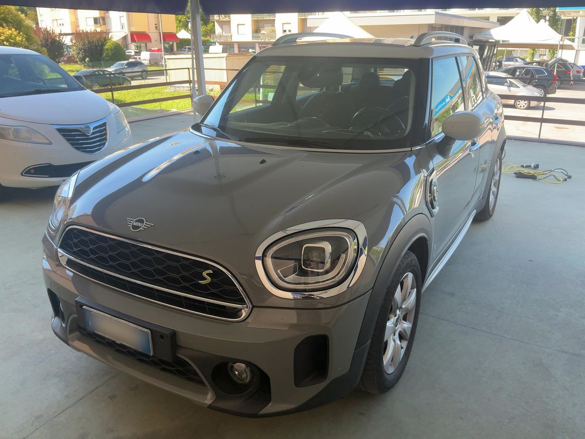 MINI Countryman 2021 — photo 1
