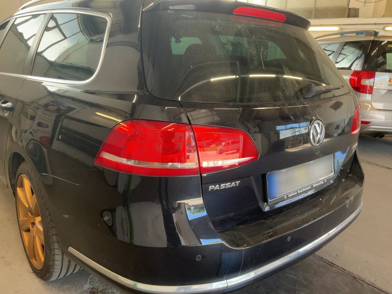 Volkswagen Passat 2.0 TDI Comfortline 4Motion BlueMotion Tech — zdjęcie 3