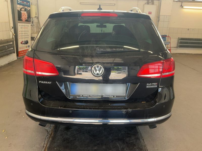 Volkswagen Passat 2.0 TDI Comfortline 4Motion BlueMotion Tech — zdjęcie 5