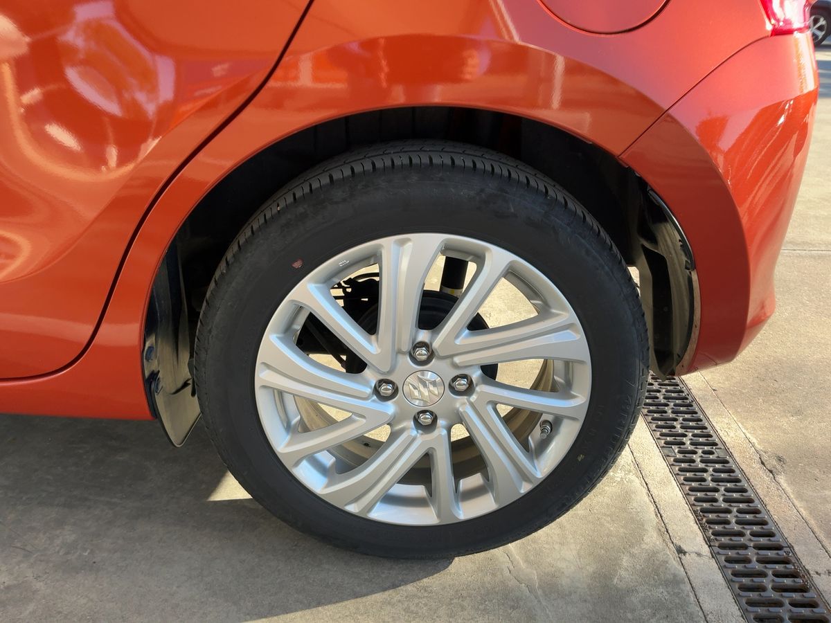 Suzuki Swift 2022 — photo 6