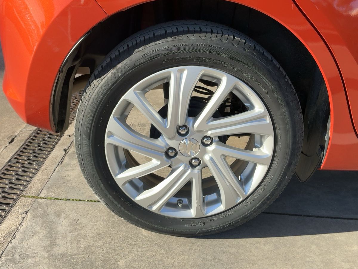 Suzuki Swift 2022 — photo 10