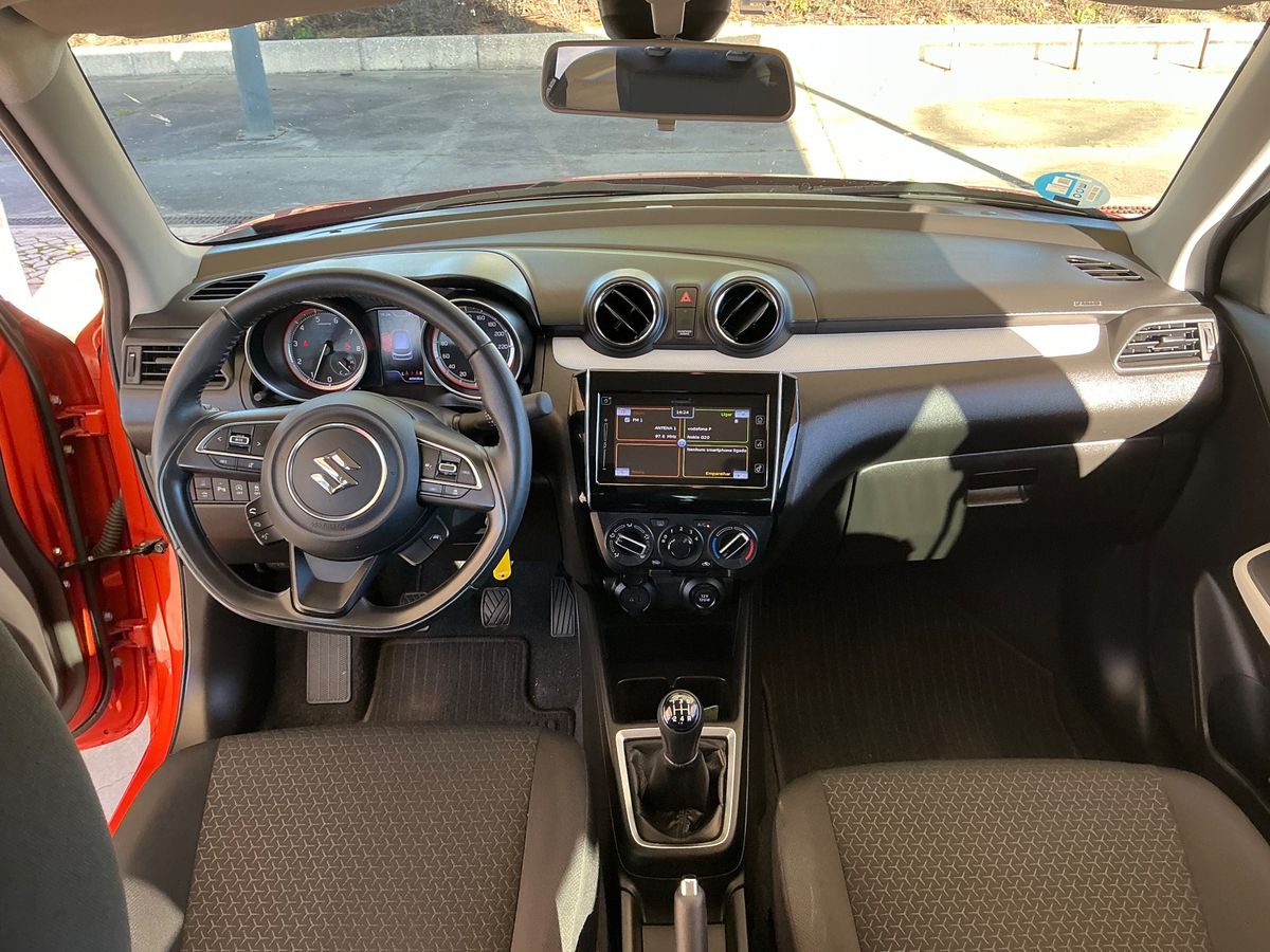 Suzuki Swift 2022 — photo 18