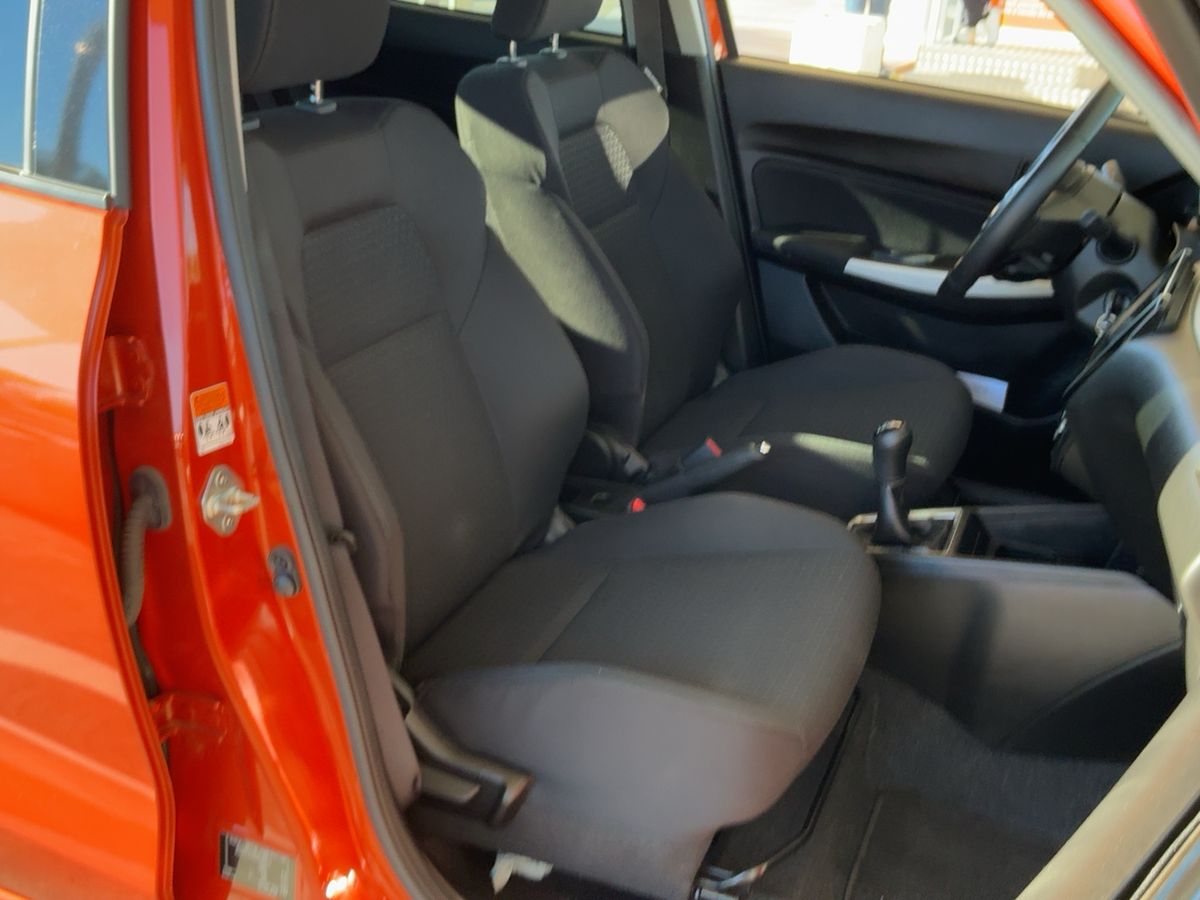 Suzuki Swift 2022 — photo 17