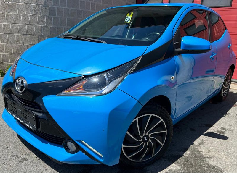 Aygo 1.0 X-Play Touch