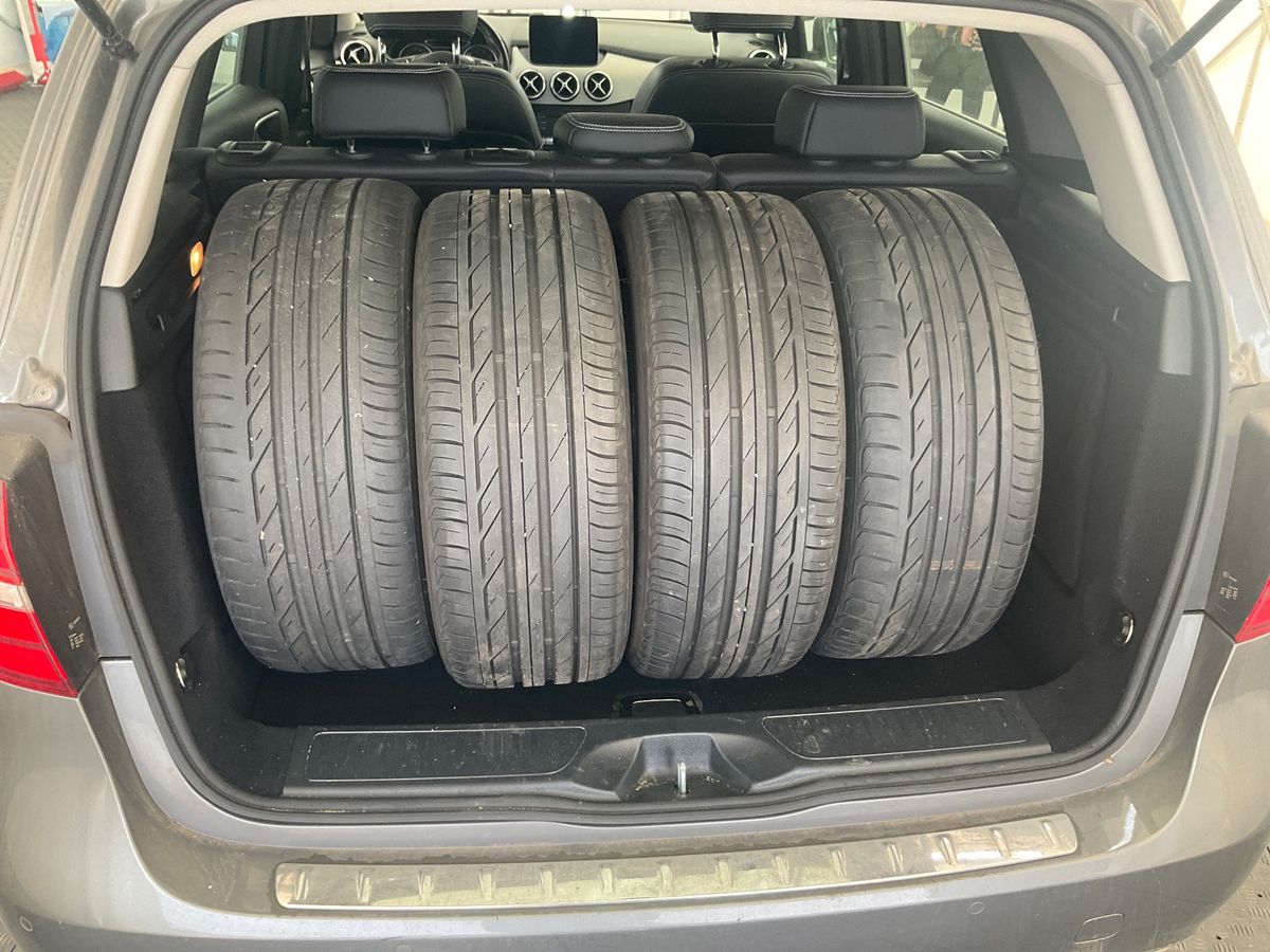 Mercedes-Benz B-Klasse 2018 — photo 16