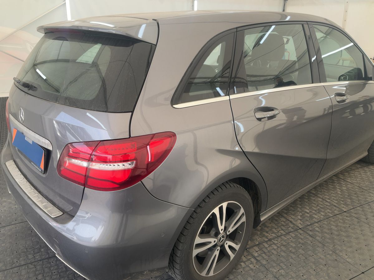 Mercedes-Benz B-Klasse 2018 — photo 9