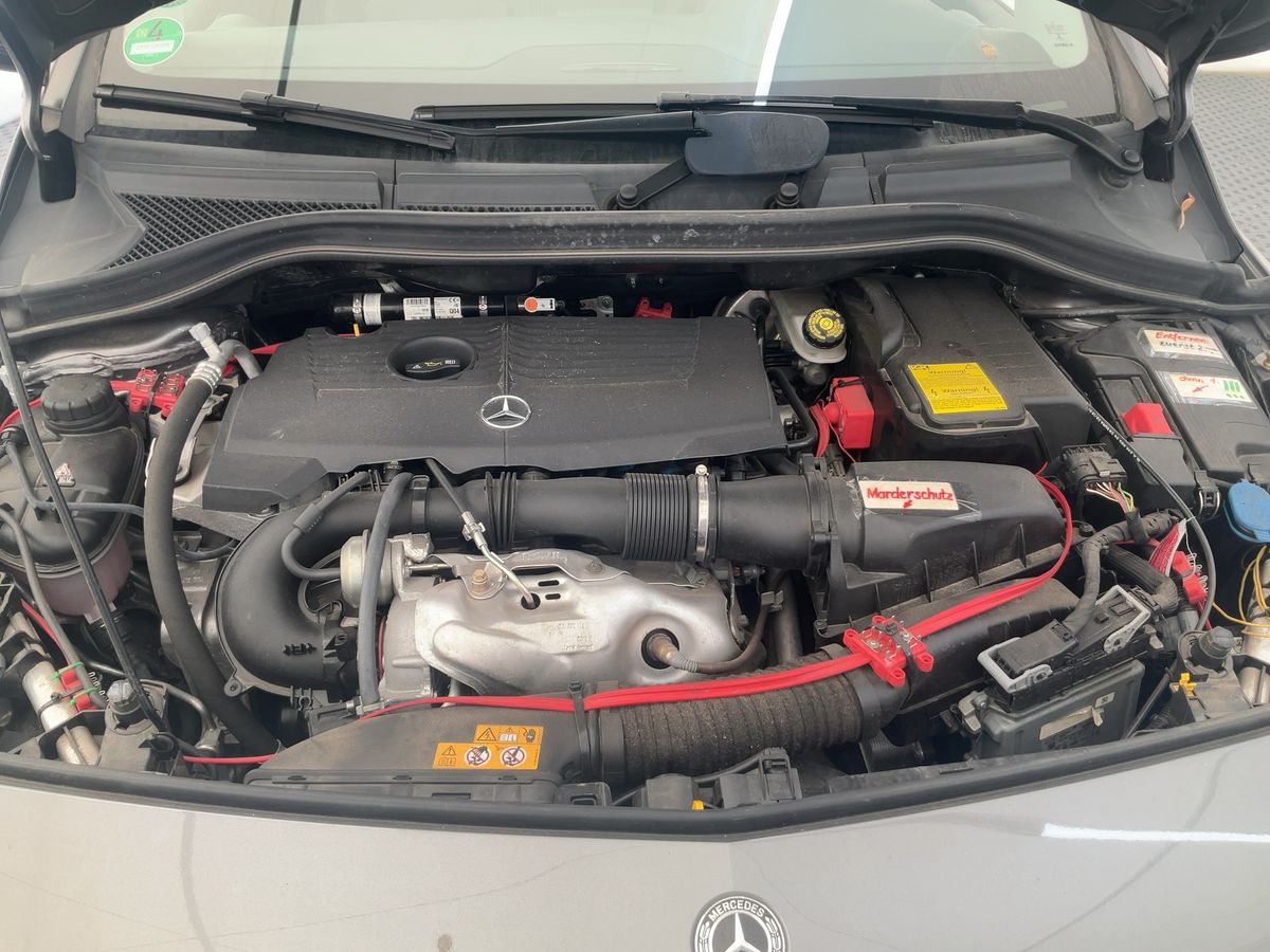 Mercedes-Benz B-Klasse 2018 — photo 33