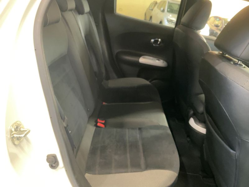 Nissan Juke 1.2 DIG-T Blacktop — zdjęcie 14
