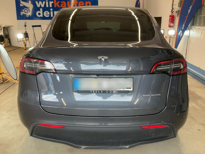 Tesla Model Y Max Range Dual AWD AWD — zdjęcie 5