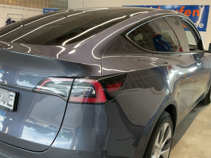 Tesla Model Y Max Range Dual AWD AWD — zdjęcie 6