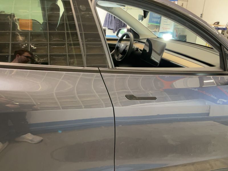 Tesla Model Y Max Range Dual AWD AWD — zdjęcie 7