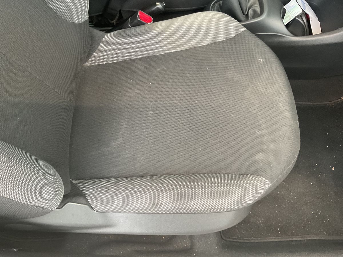 Toyota Aygo 2016 — photo 27