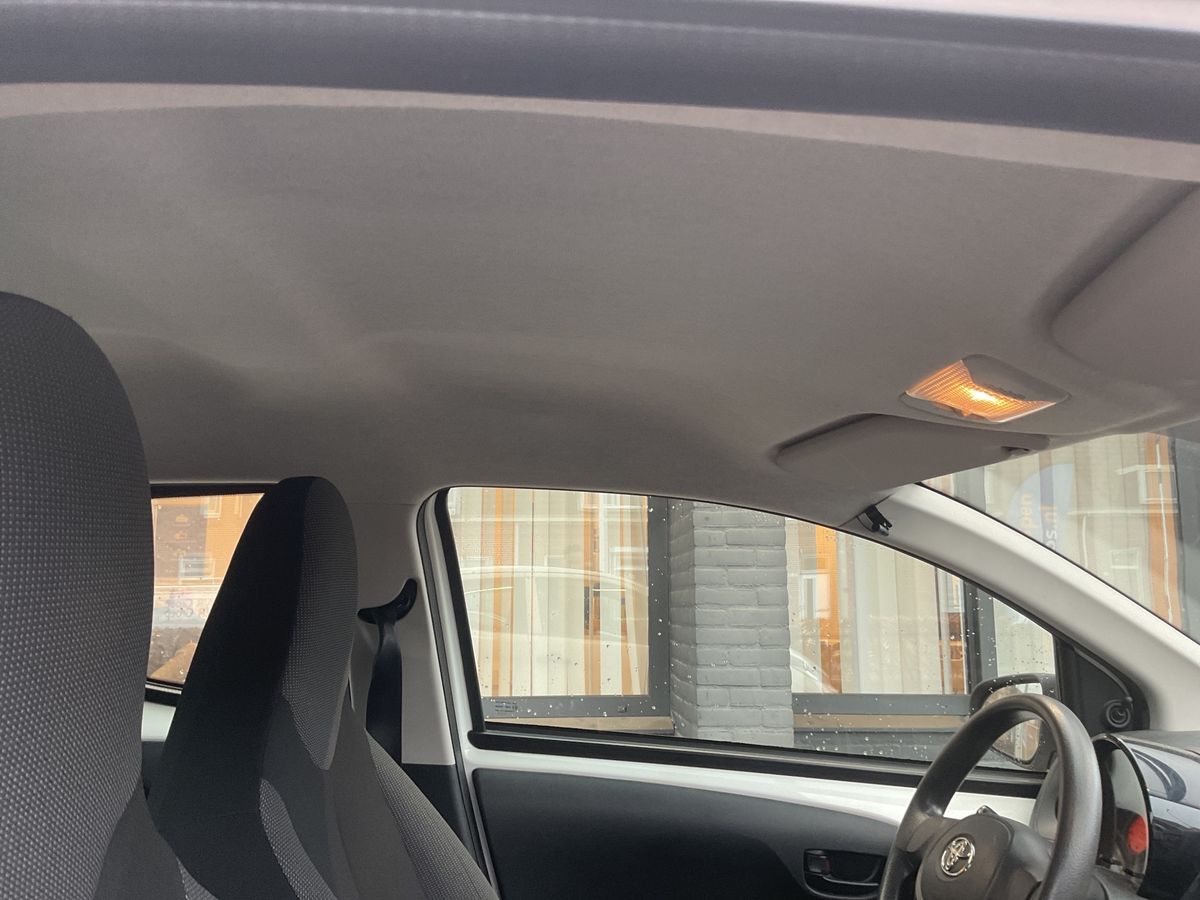 Toyota Aygo 2016 — photo 36