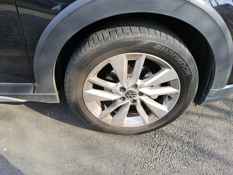 Volkswagen Taigo 1.0 TSI Life — zdjęcie 25