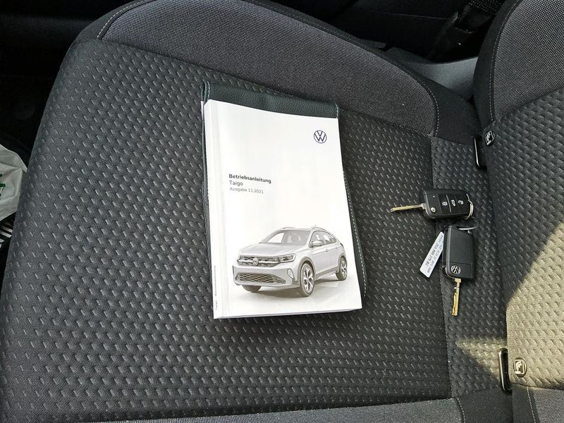 Volkswagen Taigo 1.0 TSI Life — zdjęcie 16