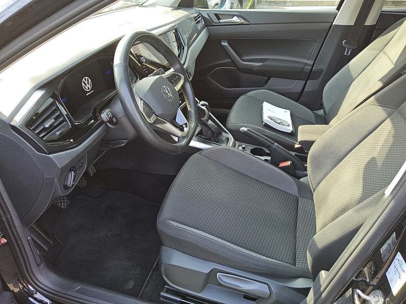 Volkswagen Taigo 1.0 TSI Life — zdjęcie 9