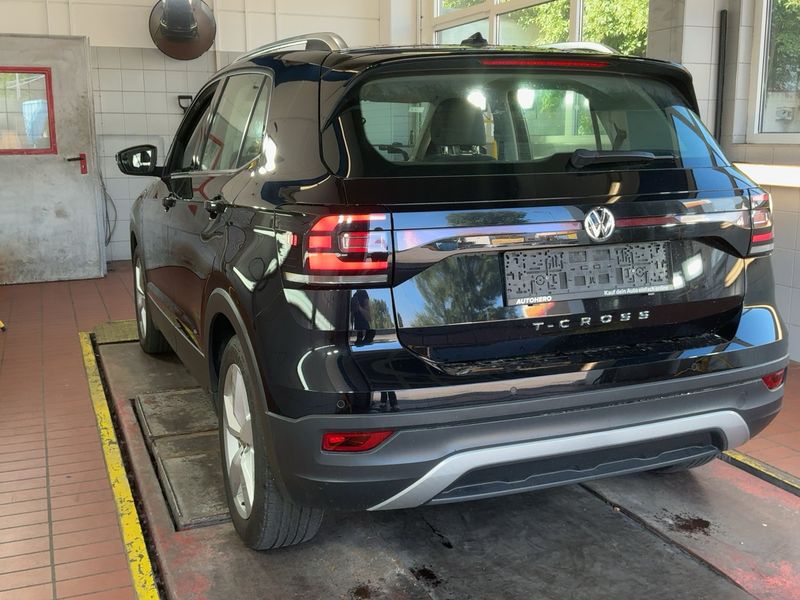 Volkswagen T-Cross 1.0 TSI Style — zdjęcie 3