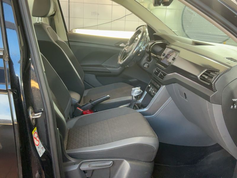 Volkswagen T-Cross 1.0 TSI Style — zdjęcie 11