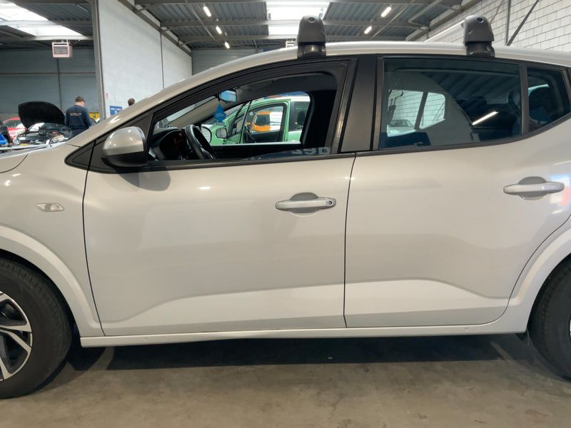 Dacia Sandero 1.0 TCe LPG Comfort — zdjęcie 4