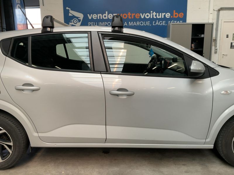 Dacia Sandero 1.0 TCe LPG Comfort — zdjęcie 7