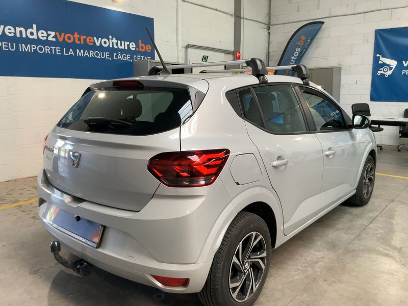 Dacia Sandero 1.0 TCe LPG Comfort — zdjęcie 6