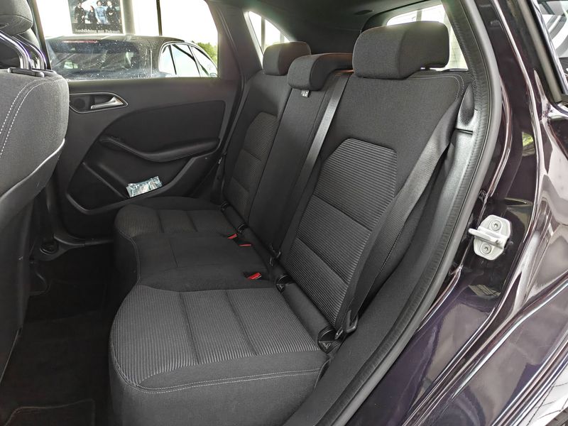 Mercedes-Benz B-Klasse B 200 CDI Standard — zdjęcie 14