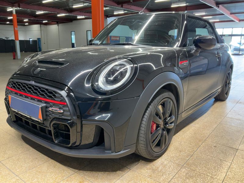 MINI Cabrio
