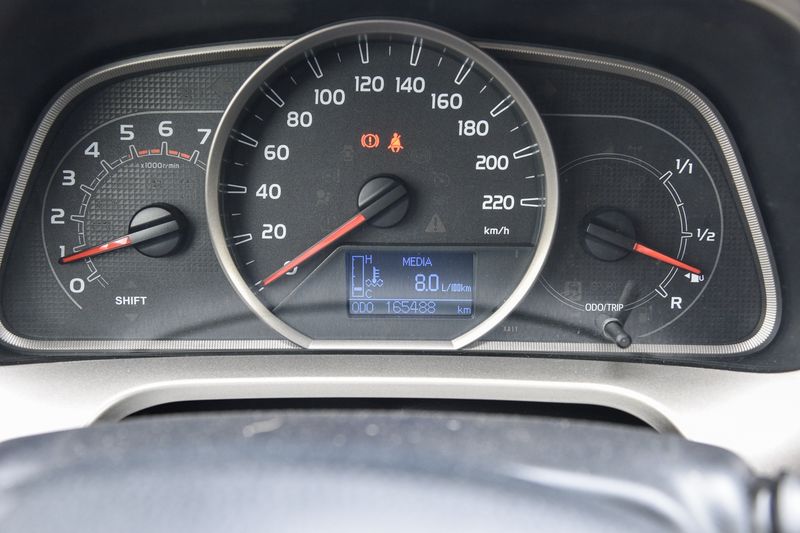 Toyota RAV 4 2.0 D-4D Active — zdjęcie 12