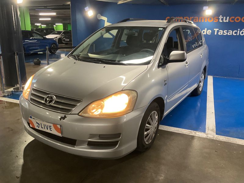 Toyota Avensis Verso 2.0 D-4D VX
