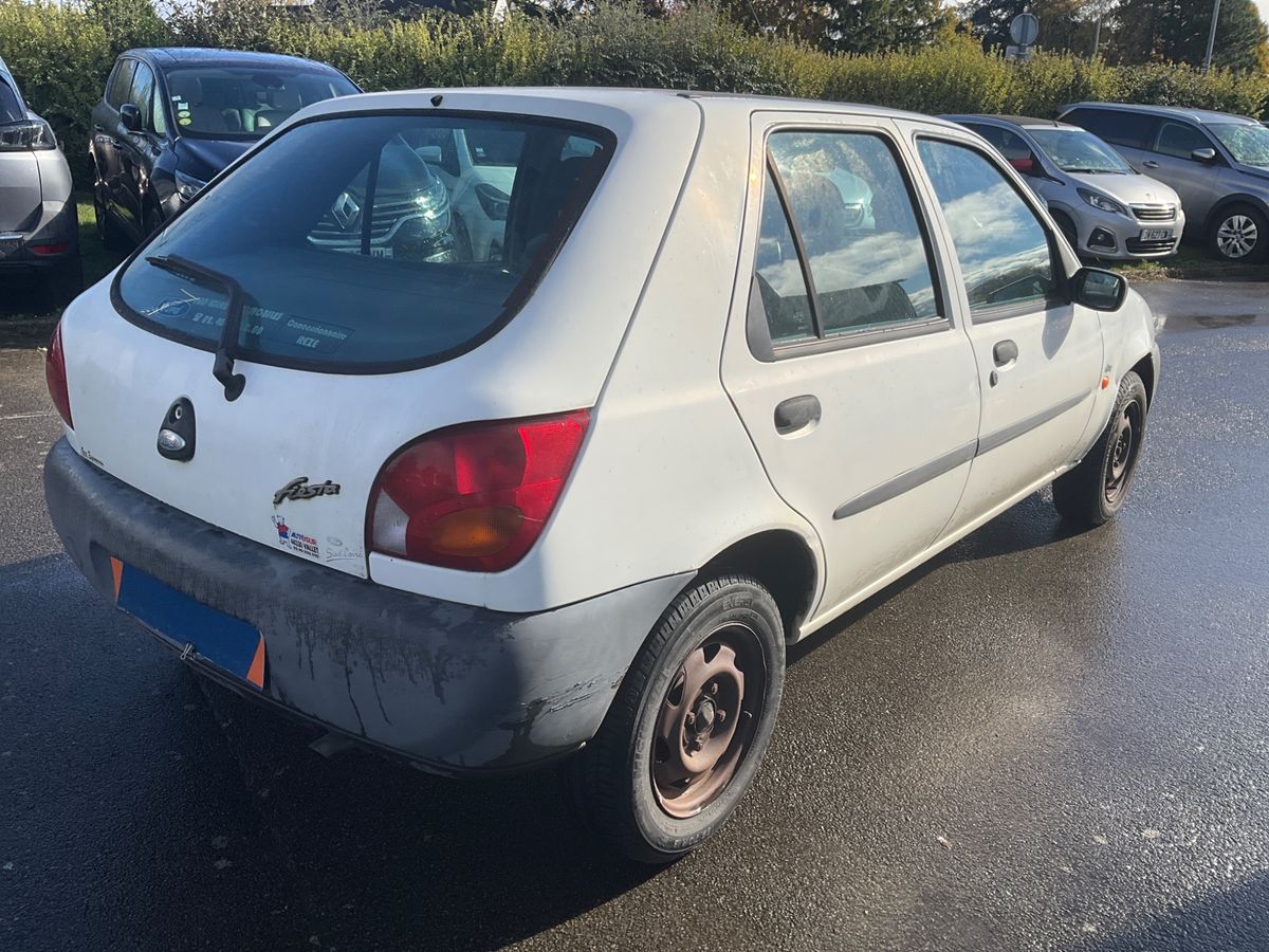 Ford Fiesta 1.3 Basis