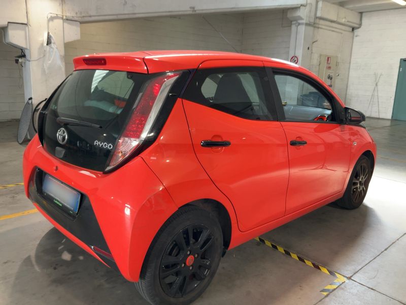 Toyota Aygo 1.0 X-Cite — zdjęcie 6