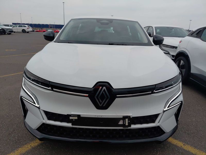 Renault Megane E-Tech electric drive 96 kW Equilibre — zdjęcie 7