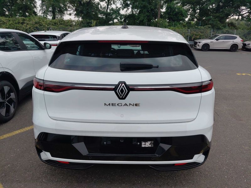 Renault Megane E-Tech electric drive 96 kW Equilibre — zdjęcie 4