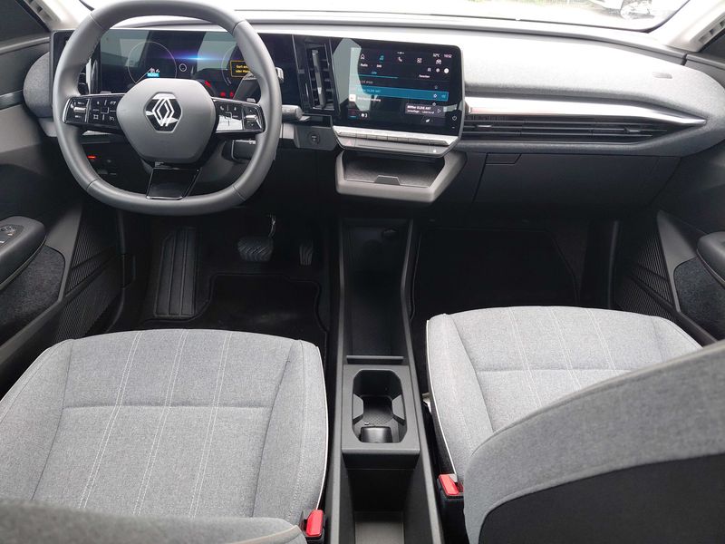 Renault Megane E-Tech electric drive 96 kW Equilibre — zdjęcie 11
