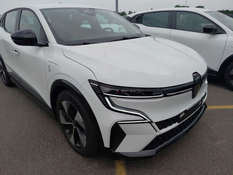 Renault Megane E-Tech electric drive 96 kW Equilibre — zdjęcie 6
