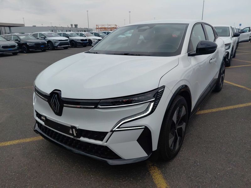 Renault Megane E-Tech electric drive 96 kW Equilibre