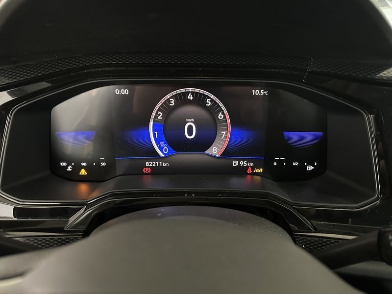 Volkswagen Taigo 1.0 TSI Life — zdjęcie 12